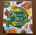 お水を注いだ瞬間、マンゴーやアップルの香りが漂います🤤苦味はなく、野菜ジュースを飲んでいるみたいで美味しい！これなら毎日でも飲めます！プラセンタやビタミンC、セラミドなどの美容&hellip;のInstagram画像
