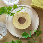 八天堂様から新商品！ハートのバームクーヘンをいただきました♡かわいいかわいいーー♡バームクーヘンは木の年輪のような見た目から「年を重ねる」「長寿」「繁栄」&hellip;のInstagram画像