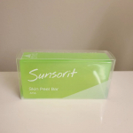 スキンピールバー AHA使ってみました☺️洗顔するだけで、簡単ピーリングができる石鹸です。角質ケア成分AHA配合。弾力のある泡で、肌表面の古い角質、毛穴の汚れ、過剰な皮脂をやさしく&hellip;のInstagram画像