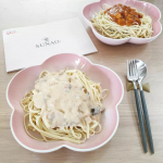 ᯽𝔽𝕠𝕝𝕝𝕠𝕨 𝕞𝕖᯽@tty_aa⁡⁡⁡在宅勤務中の夫と、⁡振替でお休みだった娘と3人でおうちパスタランチ🍴⁡⁡⁡SUNAO もっちりパスタを茹でて、⁡SUNAO ボ&hellip;のInstagram画像