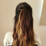 洗い流さないトリートメントは、毎日使ってるけど、ブリーチしてる部分がどーしてもパサついちゃう‥#テンスタースタイル #ストレートキープ #洗い流さないトリートメント #monipla #ten&hellip;のInstagram画像