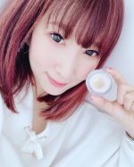 .はじめて&hearts;️アイシャドウベース体験&hearts;️えー、アイシャドウにベースとかいるー？とか思ってたわたし、いったいなんなの&hellip;‼️( ˟ ⌑ ˟ )ベースがあるだけで、いつも&hellip;のInstagram画像