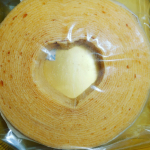 株式会社八天堂 バームクーヘンめちゃ、おいしいです。株式会社八天堂のパンフレットいただきました。送料が関東地域だと900円(税抜き）します。５５００円（税込み）以上購入&hellip;のInstagram画像