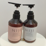 ✨ナノファイバージェル配合！NIJIRHYTHMICシャンプー＆トリートメント♨️2週間継続で使い続けていますが、シャンプーもトリートメントも香りがすごくタイプなのでお風呂時間が癒しの&hellip;のInstagram画像