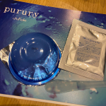 炭酸パック　プルリ一回使用分が小分けになっていて、粉末の粉を入れて付属のスパチュラで混ぜます😉とろーりしたクリームをお顔に均等に塗り、30分ほどするとぺら〜っとめくれるようになります💕&hellip;のInstagram画像