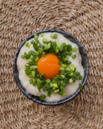 こんにちは〜☺️先週から巣ごもり生活の我が家。あれあれ投稿がないぞ？と思ってくれた方いたでしょうか？😁そうなんです。アレでアレなんです。7枚目友達が桜を持ってきてくれた&hellip;のInstagram画像