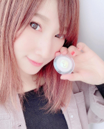 .アイシャドウベースがあるだけで、いつものアイメイクがこんなに発色も持ちも良くなるなんて知らなかったー！꒰ঌ( ⌯' '⌯)໒꒱って感動していたあのころから数週間経ちました&hellip;のInstagram画像