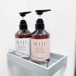 tkhs__kana約1ヶ月使用してきた、NIJIRHYTHMICシャンプー＆トリートメント🧴🌿かゆみなどトラブル発生することなく、シリコンや硫酸系洗浄成分などが含まれていないので頭皮に&hellip;のInstagram画像