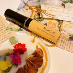 モイストラボ エッセンス薬用美白コンシーラーを使ってみました^_^隠すだけじゃない シワ改善+美白(※)ができるコンシーラー 高い保湿力でよれにくく肌に密着。 カバー＆うるおい＆スキンケア&hellip;のInstagram画像