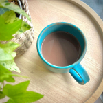 なぜか投稿しそびれていたしょうがココア。モニターでいただいた「からーいしょうが湯」を使ってしょうがココアをつくったのでした。・からーいしょうが湯　1/2パック・ミルクココア　スプーン2杯・お&hellip;のInstagram画像