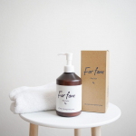 .⁡赤ちゃんから大人まで家族全員で使える♡⁡For famのbody lotion🧴⁡少しトロッとしたみずみずしいテクスチャーですーっと伸びてしっかり馴染むよ♡⁡塗った直後でもさら&hellip;のInstagram画像