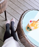 1日中すっきり❤️着圧好きだけど暑くなってくるとタイツよりハイソックスのが履きやすい👠スリムウォーク　&ldquo;美脚ハイソックス&rdquo;履いてみたよ!! ⁡⁡1日中出かけてても快適だったよ✨買い物して&hellip;のInstagram画像