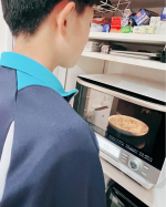 部活から帰ってお腹すいてご飯の前に作ってみました。男の子でも簡単！レンジでできるので安心、美味しくできました。食べた瞬間うま〜の声　あった言う間に平らげてしまいました。スープも麺も美味しか&hellip;のInstagram画像