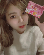 フラワーアイズさん ( @flowereyes.info ) からの1ヶ月タイプのカラコンっ♪カラーはピオニーブラウン!!! DIAが14.5mmだからめっちゃ盛れるっぽい。どうですか~~~？ #フラ&hellip;のInstagram画像