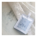 .✾✾✾✾✾✾✾この洒落たパッケージピーリングジェルなんです😌とてもかわいいですよね✨..私がお試ししたのは「ぽりぽり」ラムネ菓子のような可愛らしい香りでした.&hellip;のInstagram画像