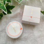 こちらは、2022年4月発売予定のオールインワンジェル『しあわせ想い』です。ちょっと変わったネーミングですよね。オールインワンジェルといえば、一つのジェルに化粧水、クリーム、美容液など&hellip;のInstagram画像