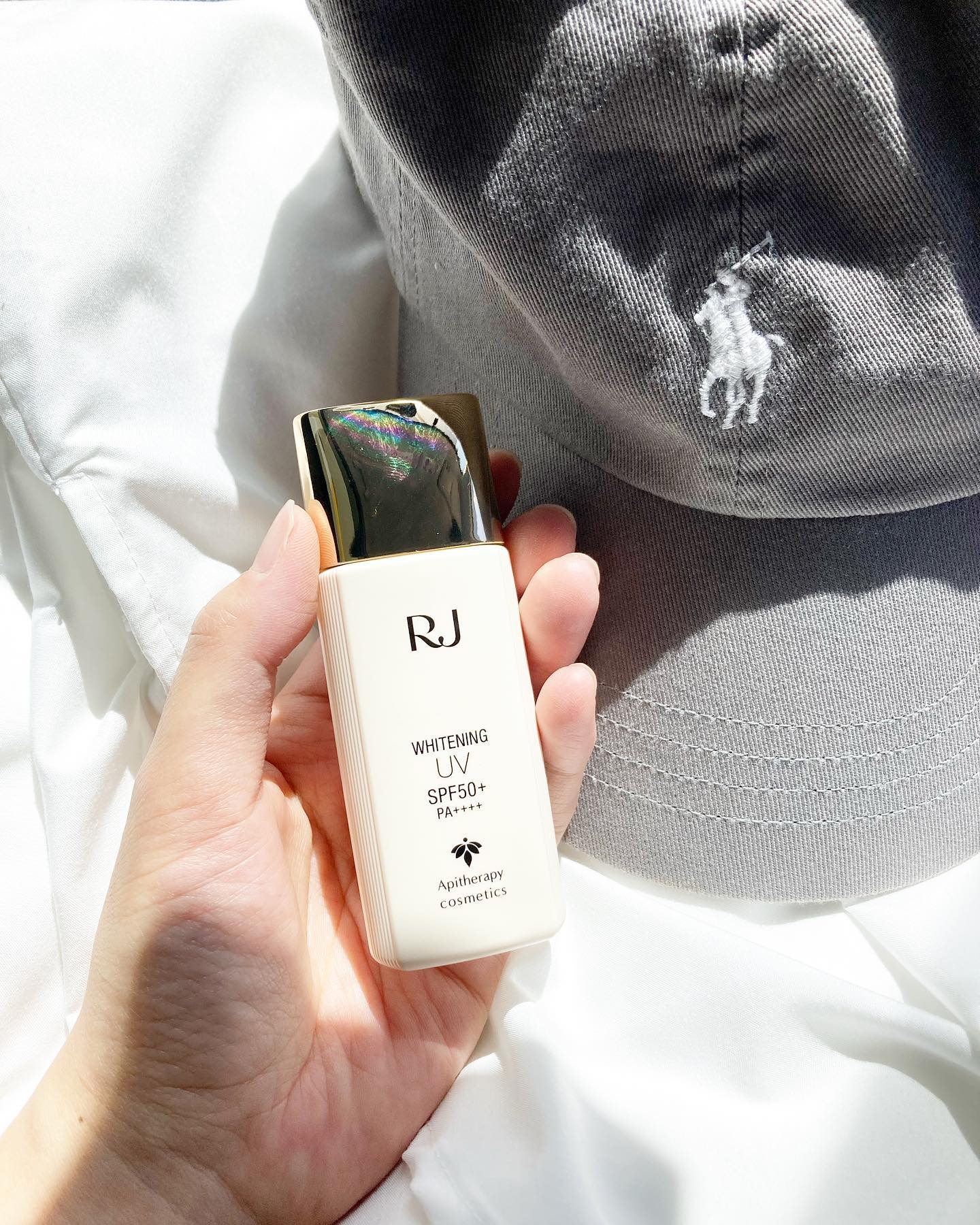口コミ投稿：..薬用RJ UVプラス🌞.肌老化を加速させる様々な外敵刺激をブロック。シミを防ぎエイジ…