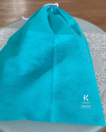 以前こちらの小さいサイズを使って、よさはわかっていましたが、このLサイズでますます感動✨この４３ｃｍ&times;３３ｃｍのLサイズは、ダンスウエアも上下十分入るだろうなぁというたっぷり容量⭐️今&hellip;のInstagram画像