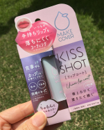 KISS SHOTをお試しさせていただきました❤️こちらはリップの色持ちをキープするジェル状リップコートです使い方は簡単🌸手持ちのリップの上から塗るだけ。実際に塗ってみるとトロ&hellip;のInstagram画像
