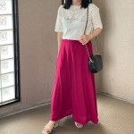 Nissenのポケット付カットソーマキシスカート♡♡⁡⁡⁡⁡⁡⁡⁡パッと目を惹くカラーのマキシスカート...♪*ﾟボリュームを抑えたシルエットが細見えするよ💕⁡&hellip;のInstagram画像