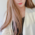 ⁡株式会社イエッティのS字くびれメイク&times;上向きバスト スリムアップキャミソール⁡⁡ただのブラトップと違って着圧がすごい‼︎本当にお腹がキュッてなる💗⁡さらに着て歩くだけ&hellip;のInstagram画像