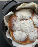 @earth.milk.cafe オーツミルクをつかってstaubでミルクパン作ってみました♪オーツミルクが甘いので砂糖を控えめに仕上がりはしっとりオーツミルクの甘みと香りが広&hellip;のInstagram画像