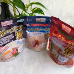 モニプラ様よりモニプライベントレンジ対応 味付粥 3袋セットのモニターに参加させていただきました🍴🍀豚骨ラーメン風粥が気になりすぎて〜💡底面を広げて、そのままレンジで600w1分30秒&hellip;のInstagram画像