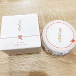 ．．しあわせ想い．．プルプルの寒天ゼリーのようなテクスチャーでお肌にのせて馴染ませていると少しずつ溶けていく感じ◎ ．．パッケージは和を連想する可愛いジャー💕内蓋と内蔵スパチュラ&hellip;のInstagram画像