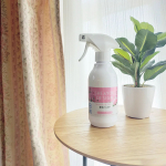 いい香りがする殺虫剤知ってますか？☺︎SHE&YOU 殺虫ミスト天然由来成分で害虫をやさしく駆除！ハエ成虫、蚊成虫、ハエ幼虫(ウジ)、ゴキブリ、ノミ、トコジラミ、イエダニの駆除が可&hellip;のInstagram画像