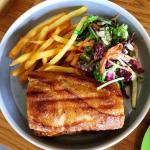 おしゃれなカフェを見つけた☕️🍹オーストラリアは、シドニーが好きだけどメルボルンから来たシェフのレストランみたい🇦🇺🍽美味しかったです💕#メルボルン #カフェ #オーシャンロー&hellip;のInstagram画像