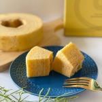 八天堂のバームクーヘン⸜ ♡ ⸝⁡⁡⁡⁡⁡⁡⁡⁡⁡⁡これよく見ると真ん中がハートの形になってるんだよ！！可愛いよね💕⁡⁡⁡⁡⁡⁡&hellip;のInstagram画像