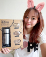 💨グリーンハウスのフードスモーカー💨今度友達とバーベキューに行く予定で味変でグリーンハウスのフードスモーカーを使うつもり🎶下味する為に、家で焼いたステーキをスモークしてみた🥩ステーキを容器に&hellip;のInstagram画像