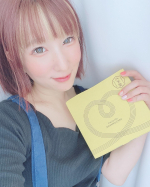 .間違いなく映えるꔛ&hearts;かわいいハート型のバームクーヘン❤︎.*ふんわり優しいカスタード味&hearts;️くりーむパンで有名な八天堂さんのバームクーヘン。しっとりふんわりおいしい&hellip;のInstagram画像