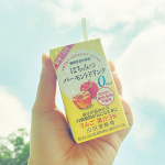 これビネガードリンクにしてはすごく飲みやすくて好き！りんご酢とはちみつ酢で甘くて爽やかで美味しいのにゼロカロリー＆糖類不使用。しかも血圧下げたり内臓脂肪減らす機能性表示食品って優秀。梅雨明け早す&hellip;のInstagram画像