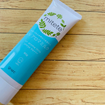 AFCさまよりＵＶアロマミルクをお試しさせていただきました✨保湿成分「ヒアルロン酸」と「コラーゲン」を配合していて日常使用、化粧下地にも使えるそうです❤️最近私も肌が荒れやすく&hellip;のInstagram画像