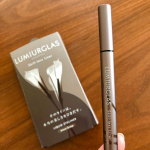 愛用しているスキルレスライナーの新色＼Smore Greige(スモア　グレージュ）／を使ってみました透明感のあるグレーにマシュマロとチョコレートが溶け合うような柔らかいグレージュさり&hellip;のInstagram画像