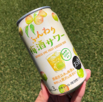 春日酒造ふんわり梅酒サワーをお試しさせていただきました6月になると飲みたくなるのが梅酒春日酒造さんの梅酒サワーは日本酒仕込みの梅酒を使用した贅沢な味わいが特徴アルコール3%で飲みや&hellip;のInstagram画像