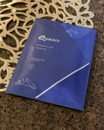 ダーマフィラープレミア（目もと用高密度マイクロニードル）をお試しさせていただきました。シート状の美容液で、なんとこのシートに針状のヒアルロン酸がびっしり、２枚で3800本もついています&hellip;のInstagram画像