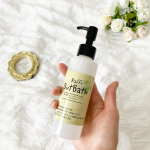 植物性オイルを使用した毛髪にやさしいトリートメント♪  Raffi 洗い流さないトリートメント オイルタイプ（150ml）  贅沢な天然由来成分を使用。美容師監修のヘアオイ&hellip;のInstagram画像