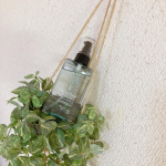 ♡*ハーバルリーフ オーガニックヘアオイルの数量限定アイテム、クリアサボンの香りをお試しさせていただきました！過去にフレッシュティーの香りをいただいてそちらを愛用していたので、とても楽しみにし&hellip;のInstagram画像