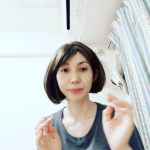 セラムお試しだけど４日目に違いが感じられるような。。やはり化粧水前もサボらず美容に励もう#瞬間シルク肌 #導入美容液 #ブースター #リポソーム #ロゼミュー美容液 #ロゼミュー #ロゼミューファース&hellip;のInstagram画像
