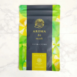 アロマdeマスク（ベルガモットブレンド）シール30枚をお試ししています。アロマdeマスクは、手放せないマスクを天然アロマで快適に過ごしていただきたい。そんな思いで開発されたそうです。マ&hellip;のInstagram画像