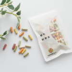 ⁡⁡\\飲む粉野菜//⁡このカプセル、サプリではなく『粉野菜』なんです。中身はすべて農薬不使用の野菜なので、本来の栄養素をそのまま摂ることができるんです。⁡野菜は摂っているけど、&hellip;のInstagram画像