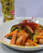 なすとウインナーの味噌炒め✨マルサン　『だし香る鮮度みそ 減塩あわせ410g』を使ったから普段よりも塩分控えめ☺️✨味噌を使った料理ってお味噌汁、煮物、炒め物とかたくさんあ&hellip;のInstagram画像