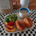 .#おはようございます今朝は、手作りの #オーツミルク での朝食オーツミルクが手作りできるなんて思いもしませんでしたが、#earthmilk 様の #オーツミルクキット を使えば、朝からでも&hellip;のInstagram画像