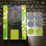 アロマdeマスク（ベルガモットブレンド）シール30枚を引き続きお試ししています🙆アロマdeマスクは、手放せないマスクを天然アロマで快適に過ごしていただきたい&hellip;。そんな思いで開発された商&hellip;のInstagram画像