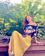 【ニッセン・これからが夏本番‼️旅行にも便利て快適ロングスカート】今年は黄色にハマっているモモです🍑（最近、黄色のお洋服を爆買いしたのでそのうち沢山出てきます）今回着ているのはニッ&hellip;のInstagram画像