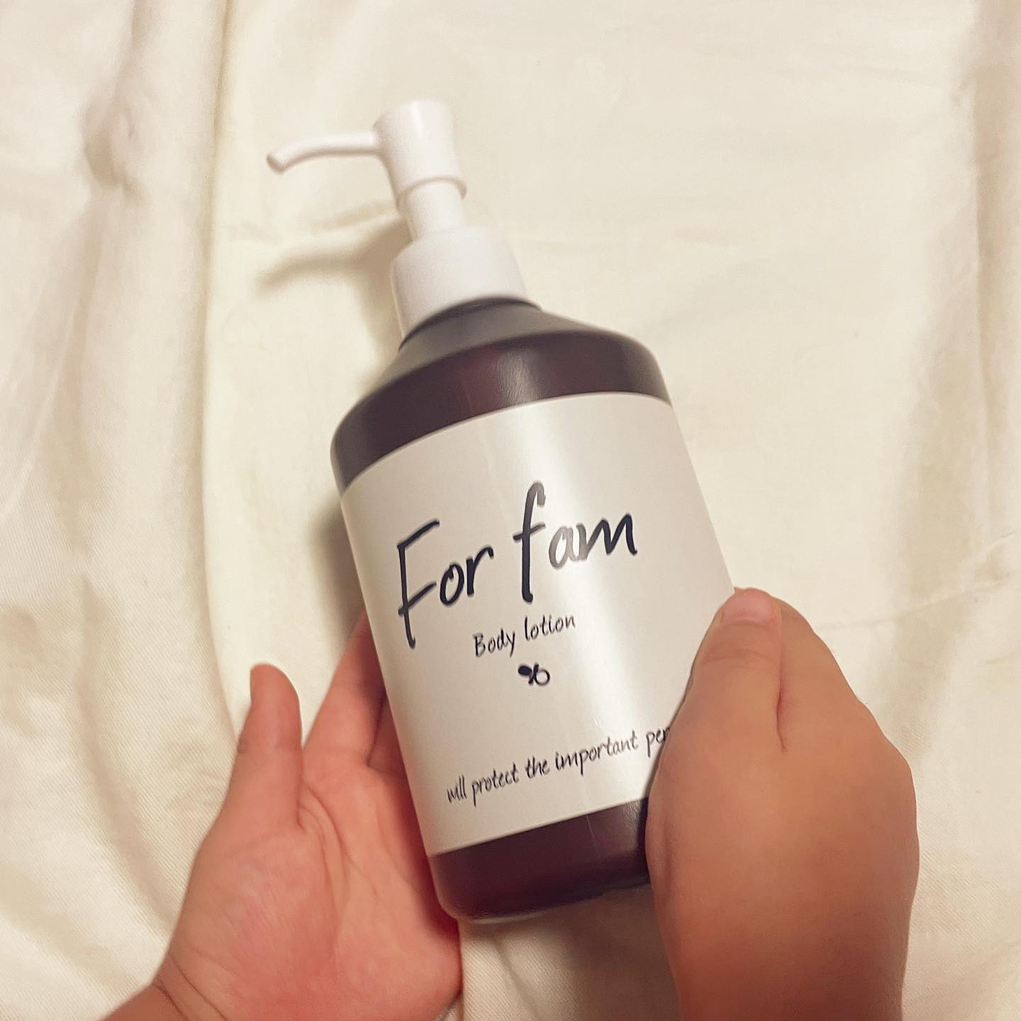 口コミ投稿：𓂃パケもオシャレで保湿力も抜群！むすめのボディクリーム🫰🏻みずみずしくて低刺激で高…