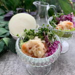 🧅皆さんのお好きな玉ねぎ料理はなんですか？#ハウス食品 様から「YOUR ONIONS　2種のタマネギを食べ比べよう！」企画で２種類の玉ねぎを頂きました。どちらも断面がみずみずしく、ぎゅっと密度&hellip;のInstagram画像