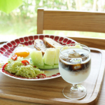 暑さに負けないように朝食はしっかり摂りたいです#野菜をMOTTO #野菜をもっと #ベジMOTTOスープ #モンマルシェ #カレー #monipla #monmarche_fanのInstagram画像